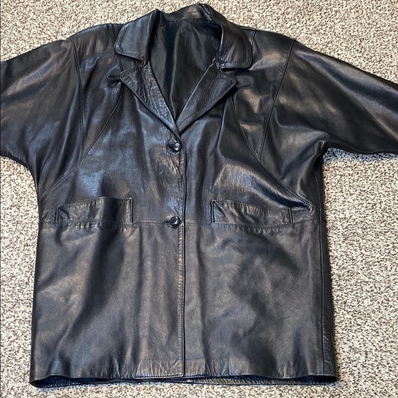 VNTG Black Leather Jacket with Oversized Fit and Lapel Design - Picture 7 of 11